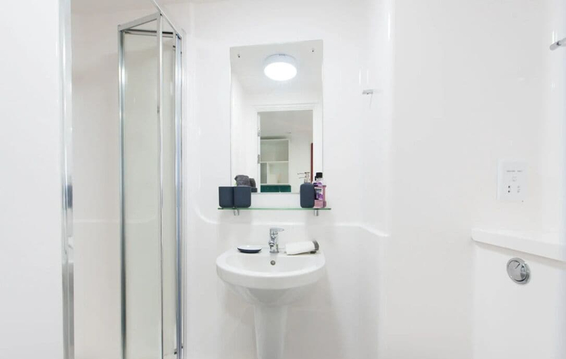 Bathroom, Vincent Place in Southampton, Southampton