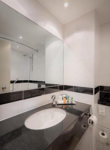 Bathroom 5, Grand Hotel Blackpool, Blackpool