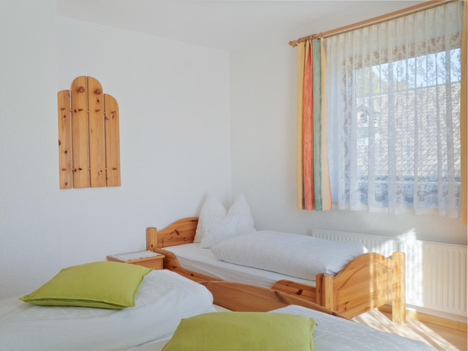 Others 5, Apartment in Zillertal near Ski Slopes, Schwaz