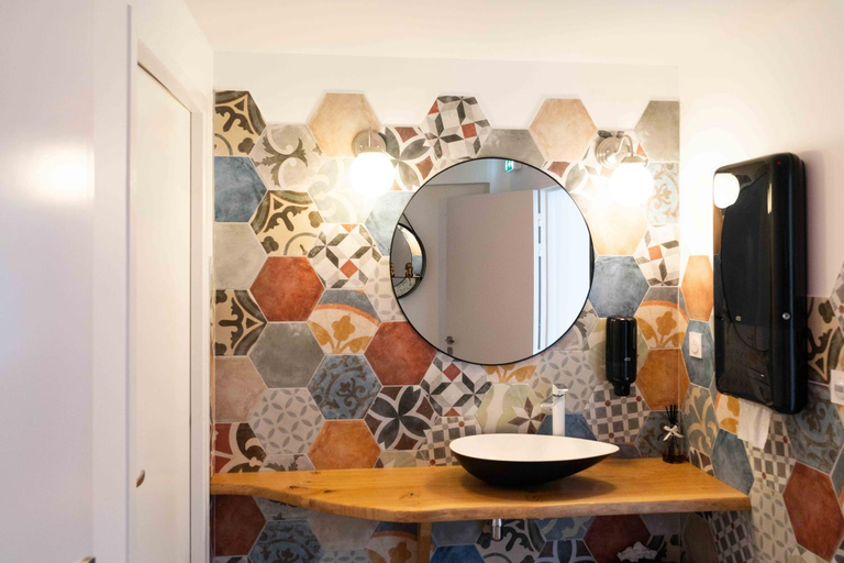 Bathroom 3, Logis Hotels Gnac e Pause, Landes