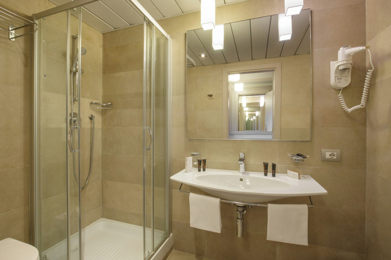 Bathroom 4, Grand Hotel Fleming by OMNIA hotels, Rome