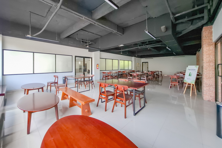 Food & Drinks 4, Sans Vibes D Nawasena Solo Baru, Sukoharjo