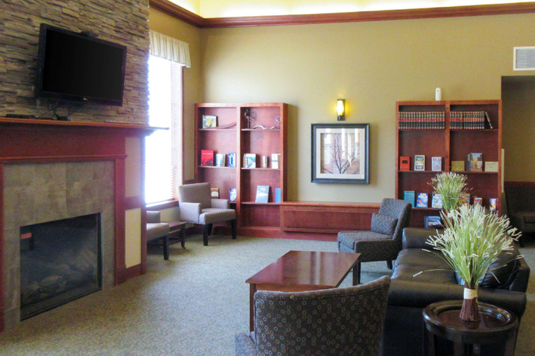Public Area 3, Clarion Hotel & Suites Williston, Williams