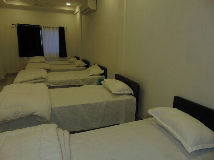 Others 4, Hotel Kalajanki, Ujjain