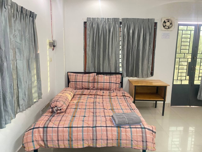 Bedroom 3, The Moonvine on 360, Phnom Penh