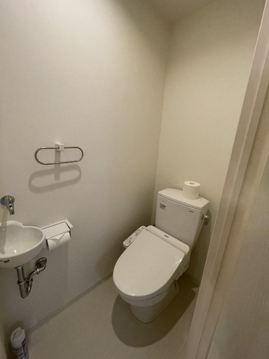 Bathroom 9
