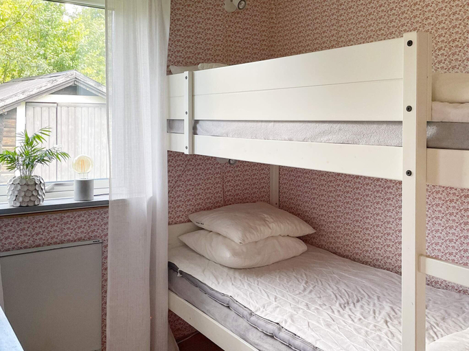 Bedroom 2, person holiday home in GRANNA, Jönköping