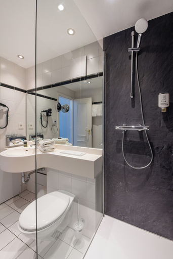 Bathroom 5, Hotel Kaiserhof, Eisenach