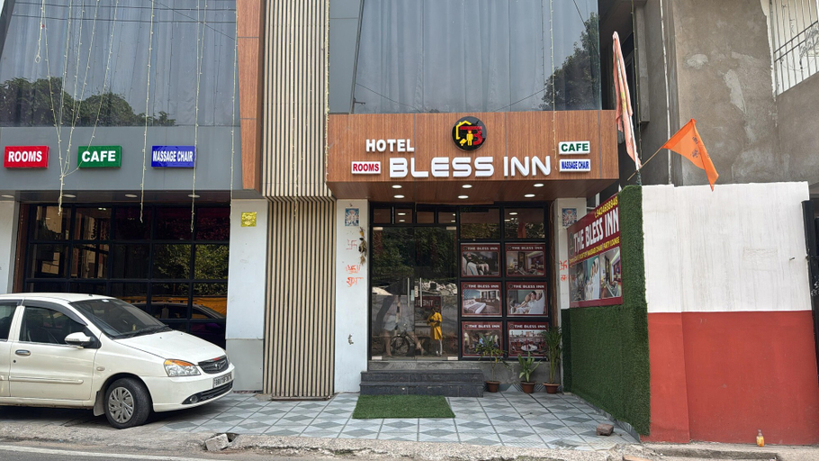 Exterior & Views 2, Hotel Bless Inn, Patna