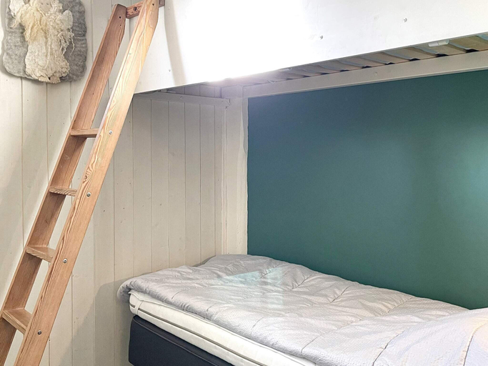Bedroom 2, person holiday home in LIDKOPING-By Traum, Lidköping
