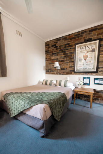 Bedroom 4, Hornsby Inn, Sydney