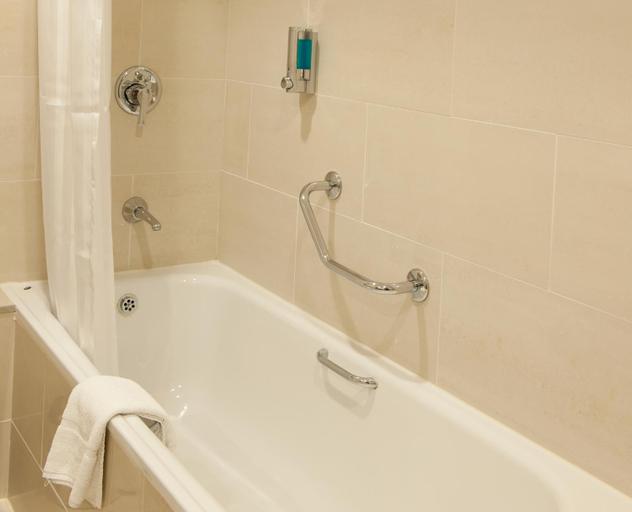 Bathroom 4, Clayton Hotel Ballsbridge, Dublin