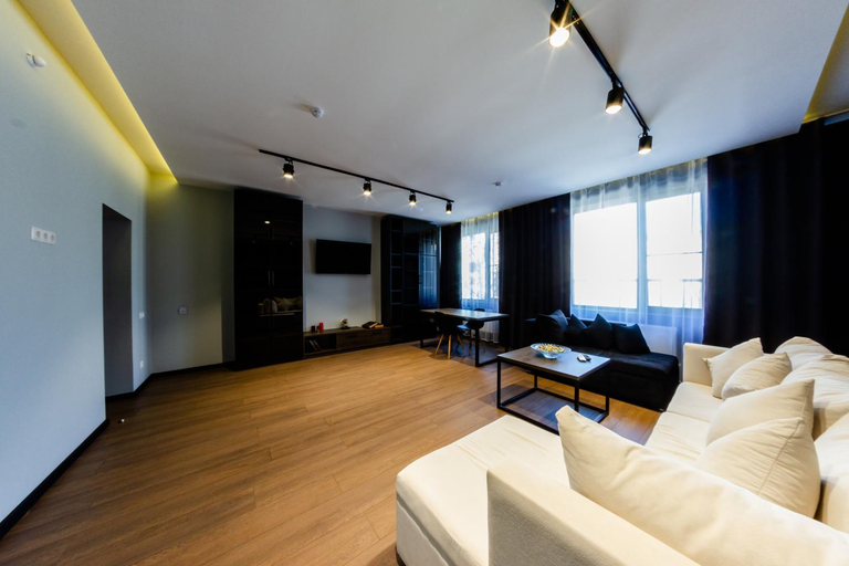 Others 5, AFT Hotel, Pravoberezhnyy rayon
