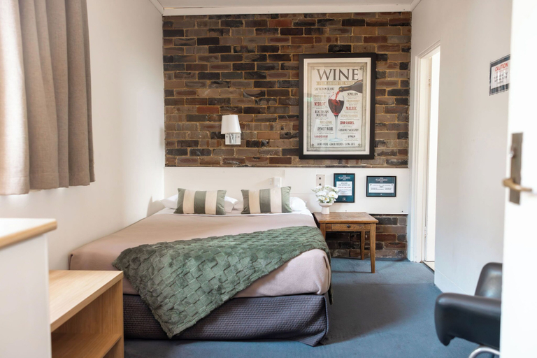 Bedroom 4, Hornsby Inn, Sydney