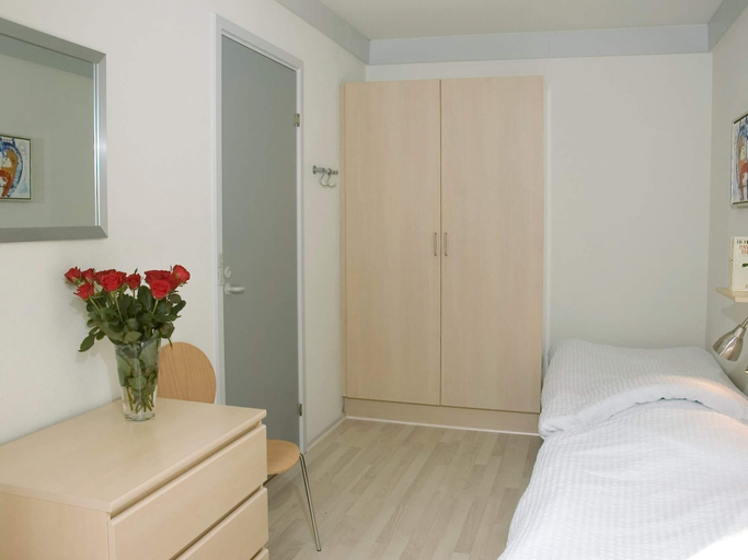 Bedroom 3, 6 Person Holiday Home in Hasle, Bornholm
