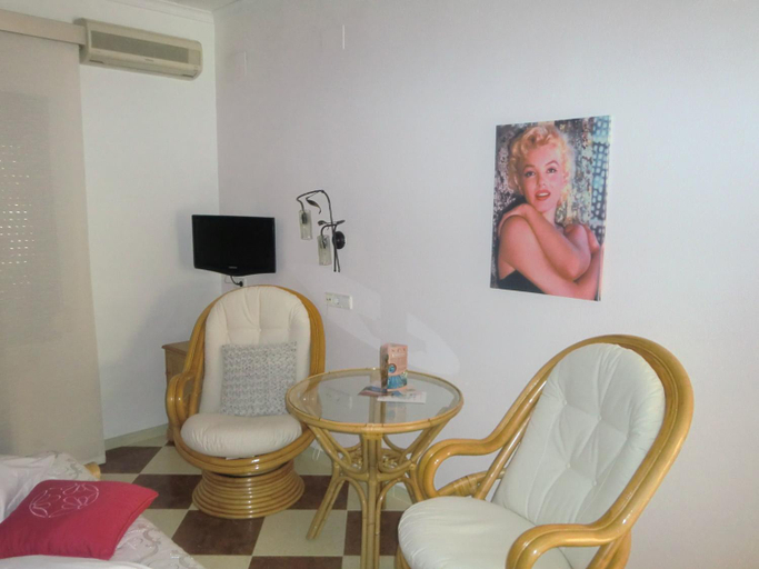 Bedroom 2, Hotel Gasaqui, Valencia