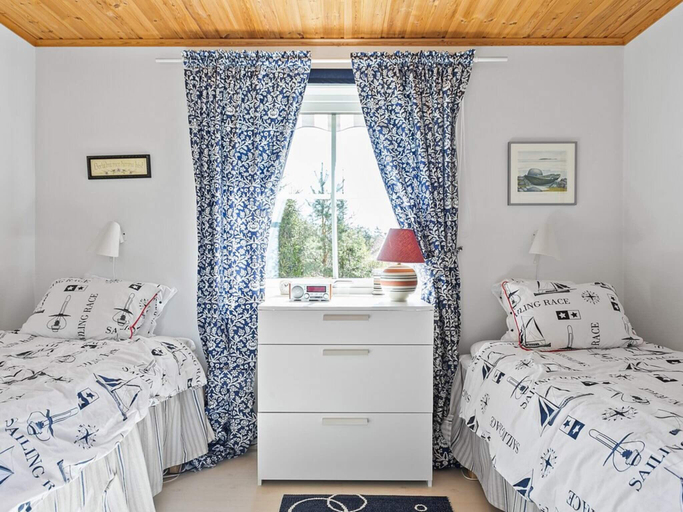 Bedroom, person holiday home in STROMSTAD-By Traum, Strömstad