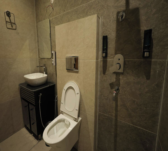 Bathroom 3, Aayu Residency, Dehradun