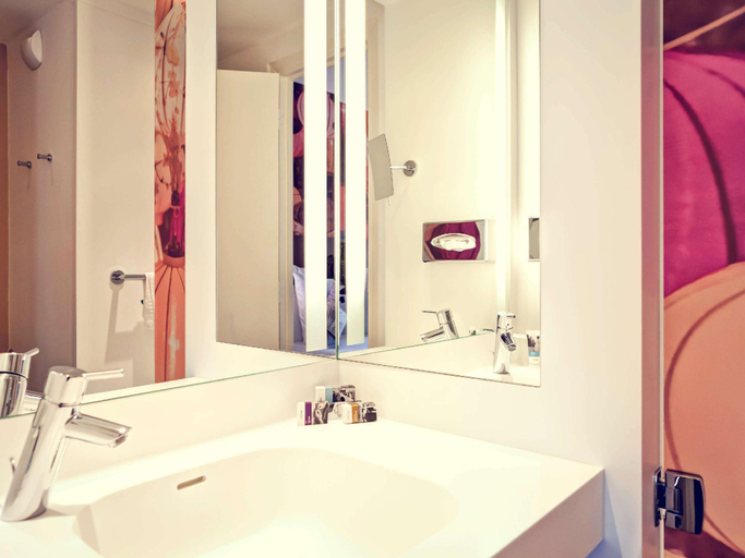 Bathroom 6