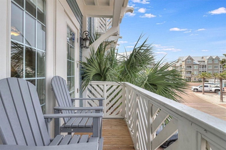 Others 5, Pelican Point TC 10202, Nueces