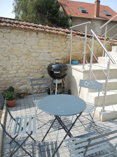 Others 2, Maison Sorbier - Appartement 1, Nièvre
