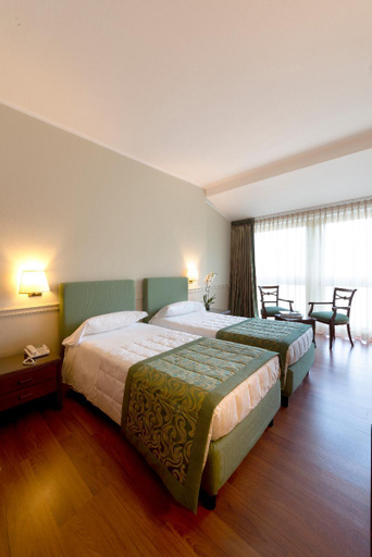 Bedroom 2, Hotel Barchetta Excelsior, Como