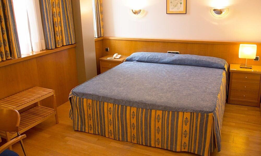 Bedroom 3, Encasa Hotel Almansa, Albacete