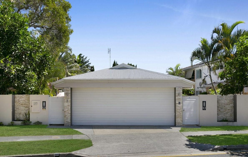 Exterior & Views, Riviera Road Miami - 4BRM Dual Villa, Gold Coast