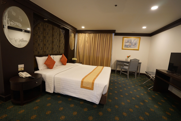 Bedroom 9