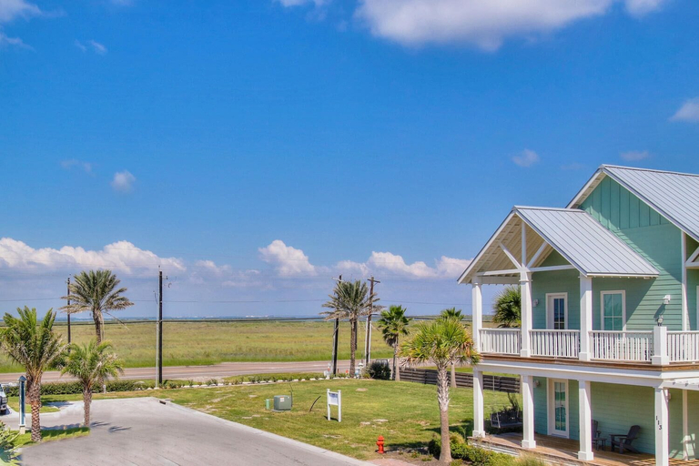 Exterior & Views 2, Good Times & Tan Lines 247 HL, Nueces