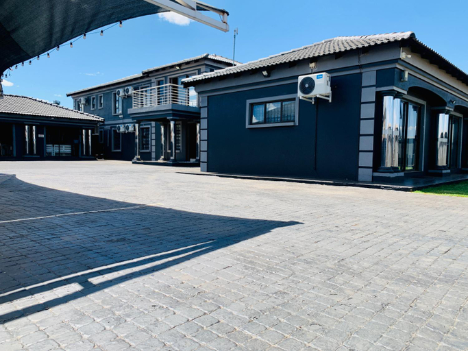 Others 5, KwaZikode Guesthouse, Sedibeng