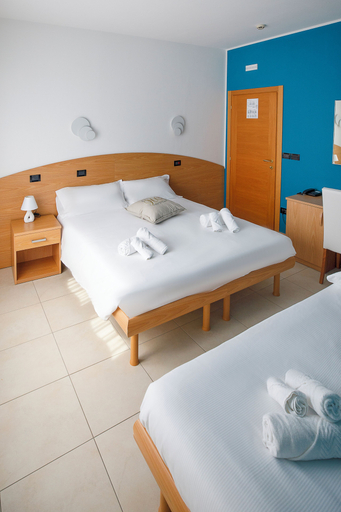 Bedroom 4, HC Resort, Udine