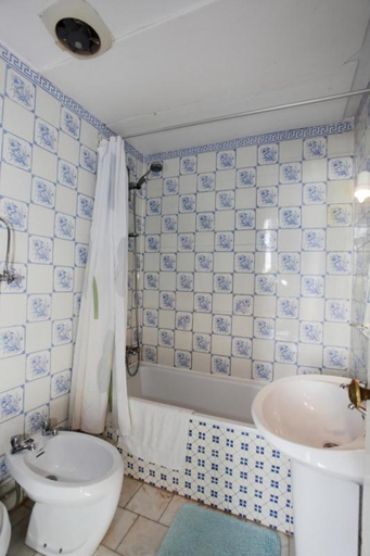 Bathroom 1, Casa Grande Portugal, Lagos