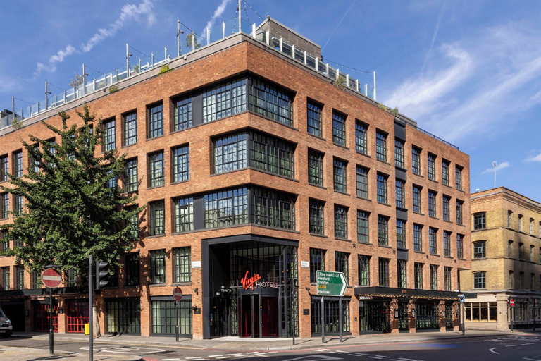Exterior & Views