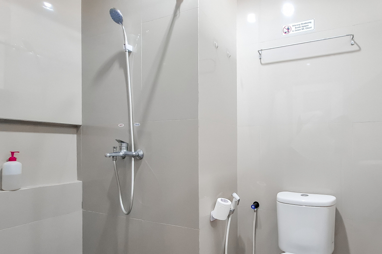 Bathroom 3, Sans Vibes D Nawasena Solo Baru, Sukoharjo