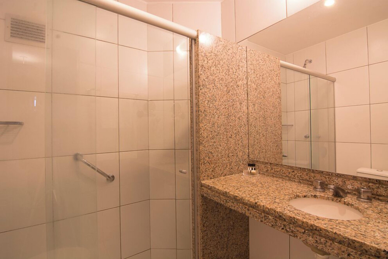 Bathroom 5, Nobile Suítes Golden Fortaleza, Fortaleza