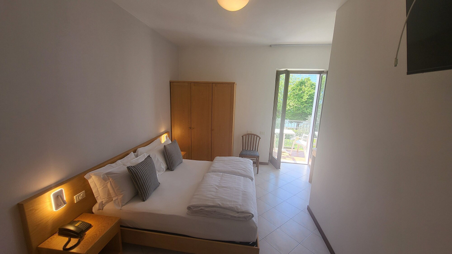 Bedroom 3, Villa Josefine Fron Lake - Adults Only, Verona