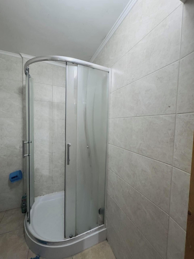 Bathroom 5, Buddha hostel