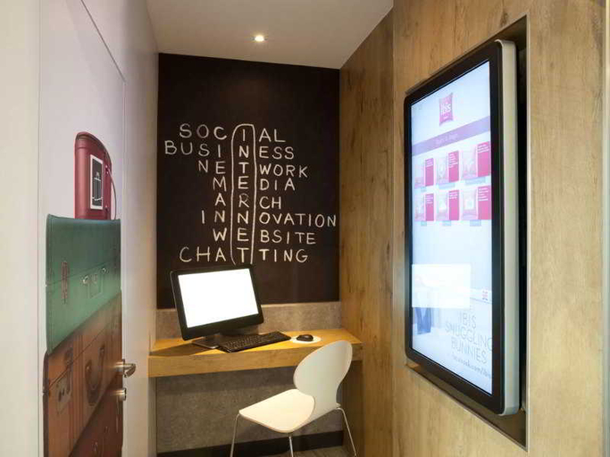 Public Area 2, ibis Brighton City Centre - Station, Brighton and Hove