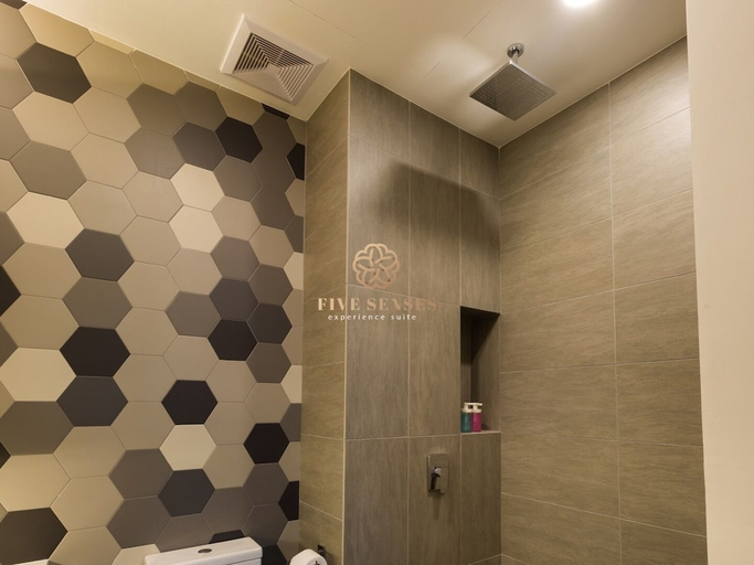 Bathroom, Ceylonz Suites by Five Senses, Kuala Lumpur