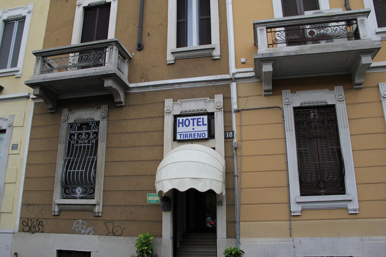 Others 4, Hotel Tirreno, Milano