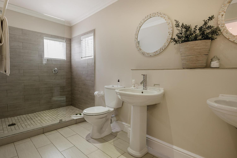 Bathroom 4, The Cottage Pie Guest House, Eden