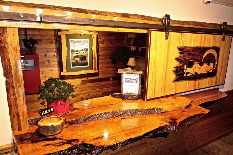 Public Area 2, Yellowstone Village Inn and Suites, Park