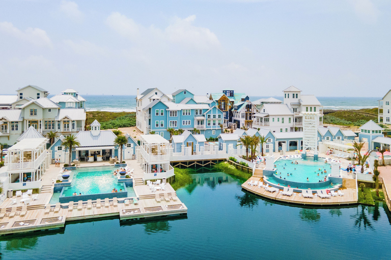 Exterior & Views 2, The Seaward 217 STA, Nueces