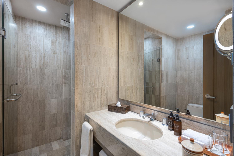 Bathroom 5, Velas Vallarta Suite Resort All-Inclusive, Puerto Vallarta