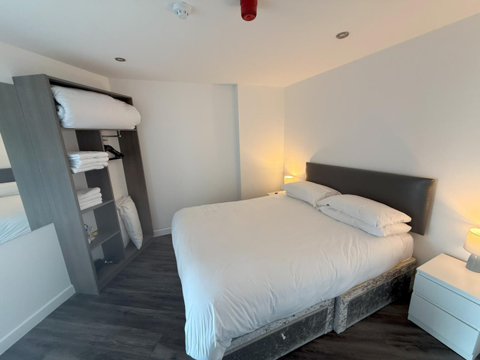 Bedroom 2, Coastal Plaza, Lancashire