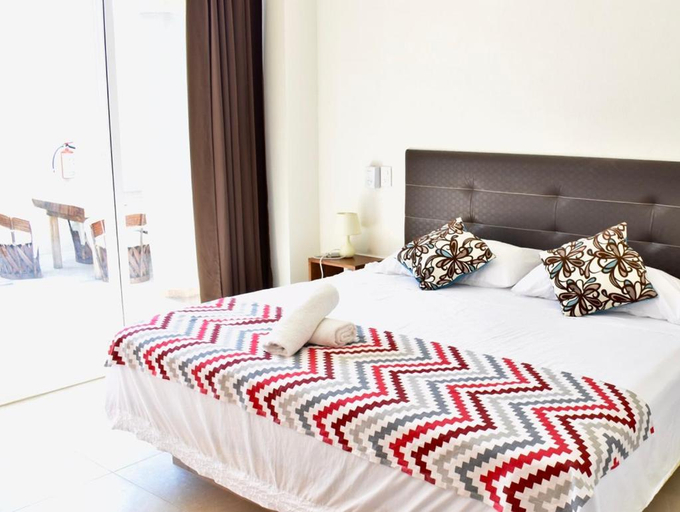 Bedroom 2, Carri Surf Studio, Dist. Pochutla