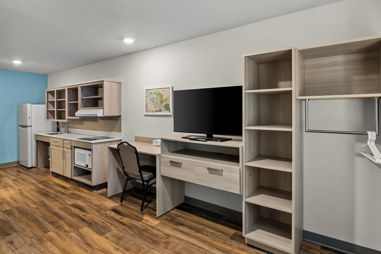 Others 5, Woodspring Suites Newington - Hartford South, Hartford