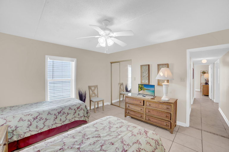 Bedroom 3, Sugar Beach 140, Baldwin