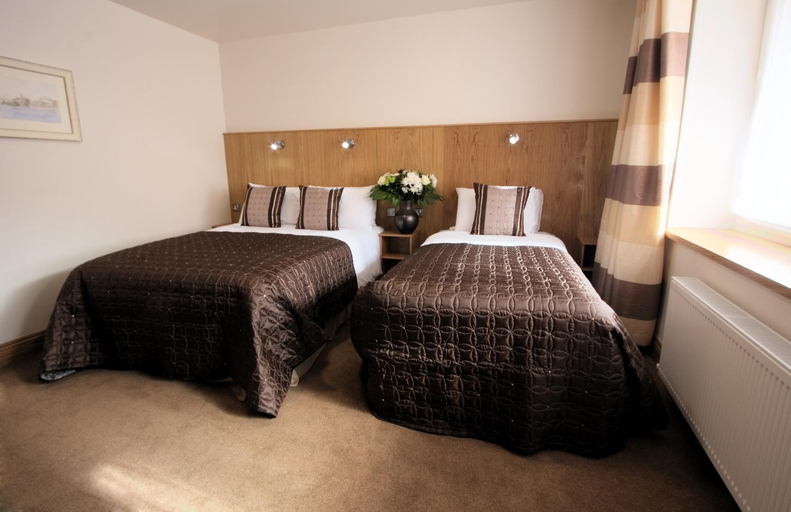 Bedroom 2, Blooms Hotel, Dublin